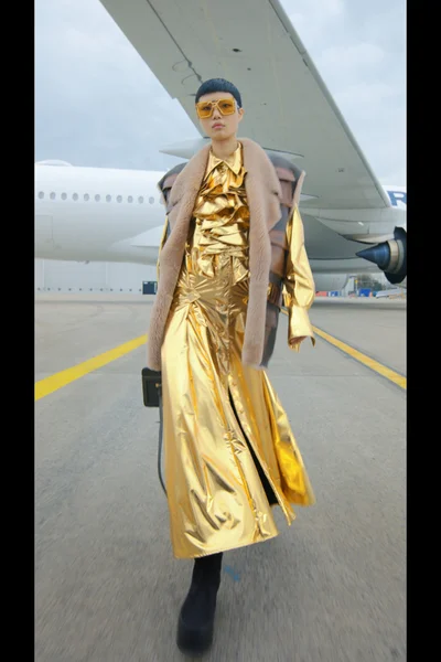 Look 28